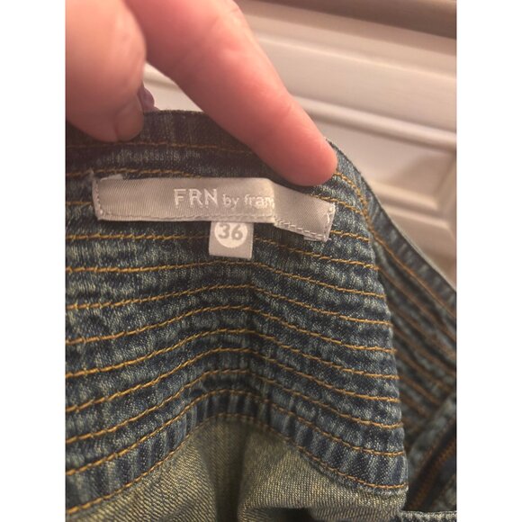 FRN By Fransa Bohemian Denim Skirt With Embroidered Details Tiered Design M.L - Picture 4 of 13